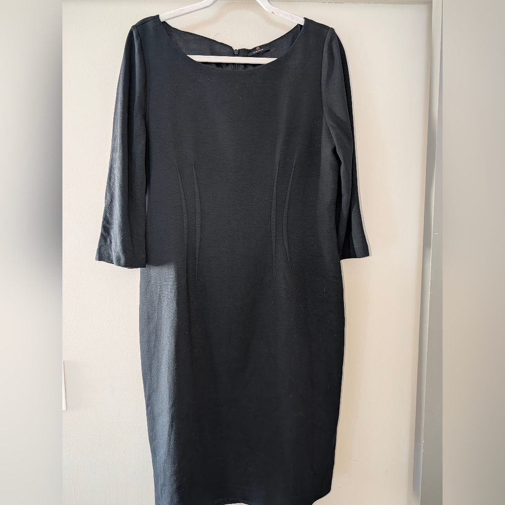 Elie Tahari Perfect Black Dress. Size 14